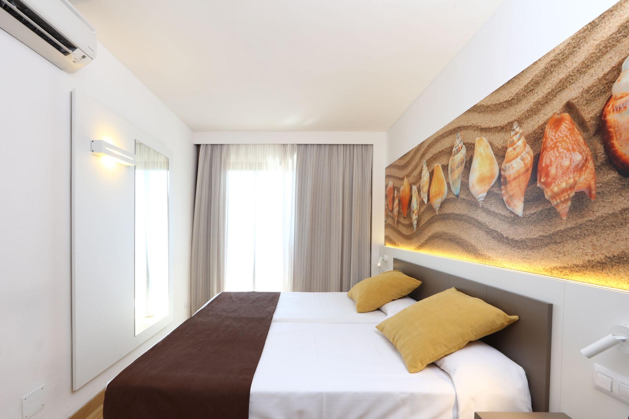 Apartamentos Jade - Adults Only El Arenal  Exterior foto